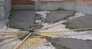 Заливаем новой цементно-песчаной стяжкой